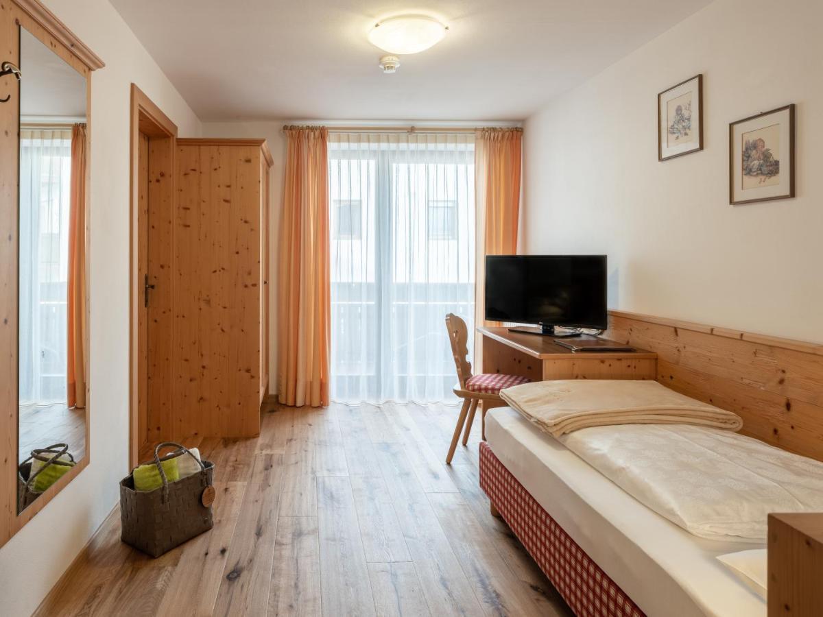 Hotel Falken Пфальцен Экстерьер фото